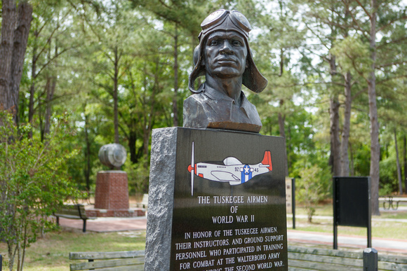 Tuskegee Airmen Memorial-2144